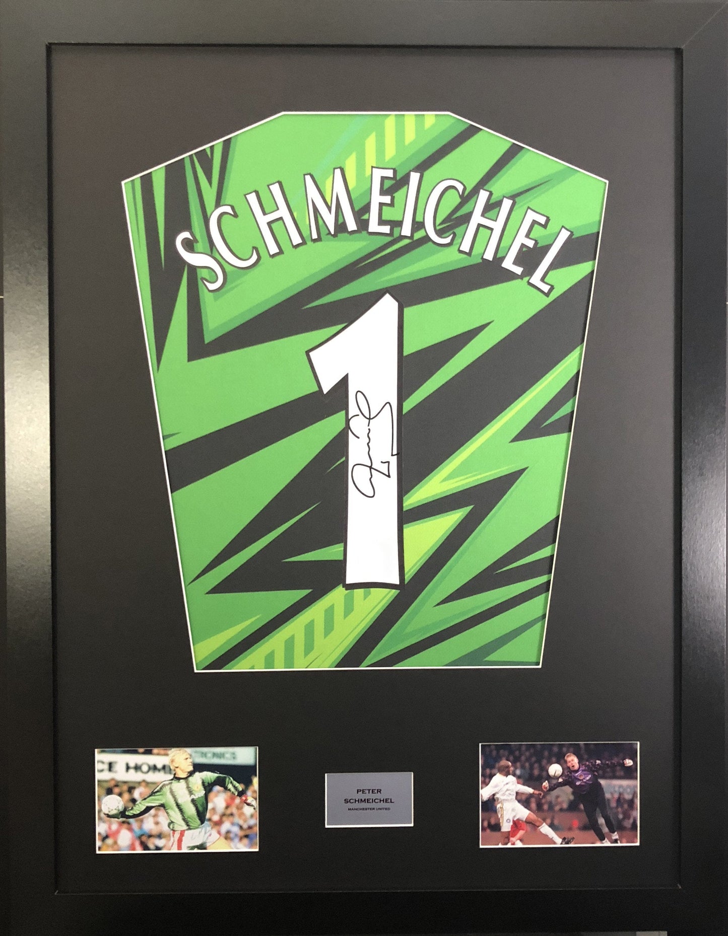 Peter Schmeichel Manchester United Signed Shirt Display
