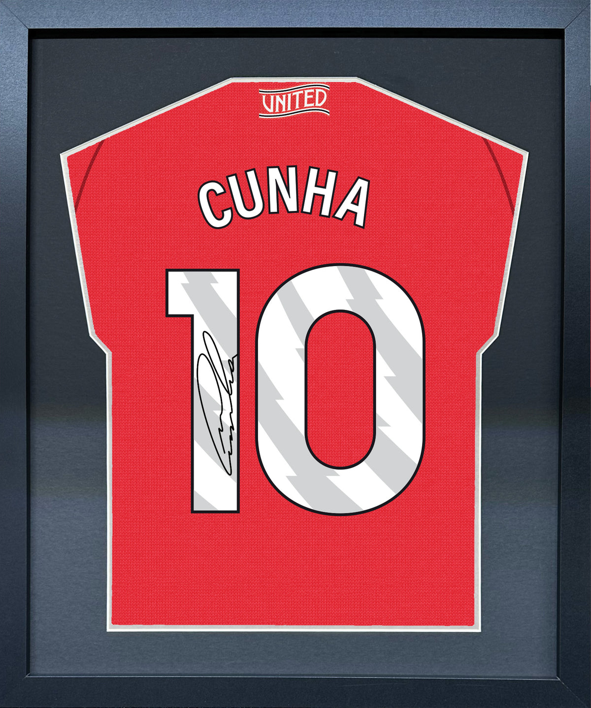 Matheus Cunha compact Gift 450 framed football display with black/silver mount and machine-applied pen signature