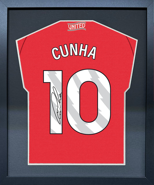 Matheus Cunha compact Gift 450 framed football display with black/silver mount and machine-applied pen signature