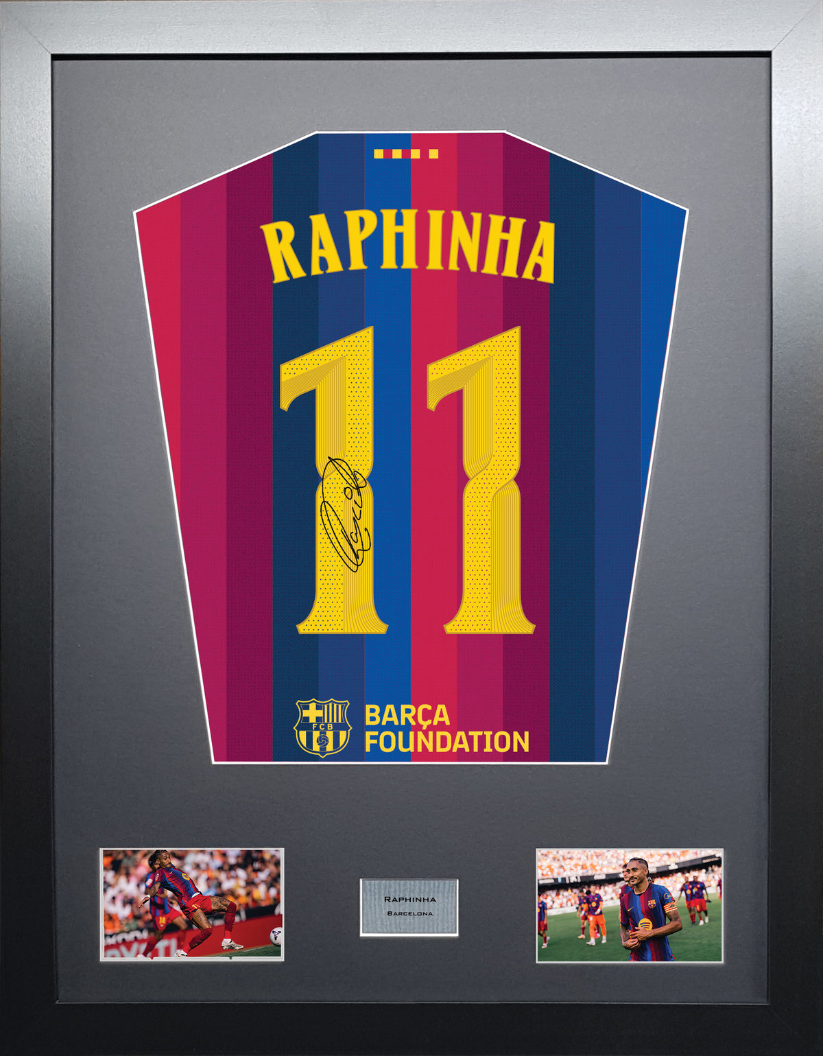 Raphinha Standard framed football shirt display with machine-applied signature